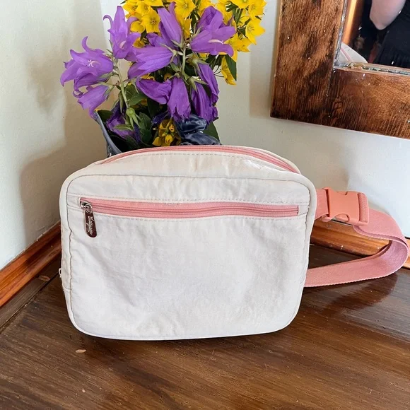 Stylish Cream and Pink Women's Bag by 31 Gifts - Picture 2 of 6